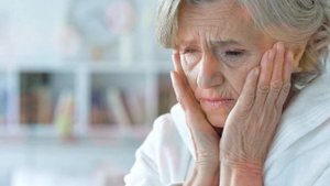 Сын отвернулся от матери, но когда ему понадобилась её помощь ...