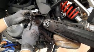 Replacing the chain on the BMW F850 F750 F900
