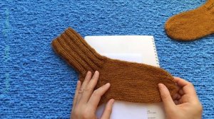 Носки на 2 спицах. Как рассчитать петли. МК для начинающих часть 1.?