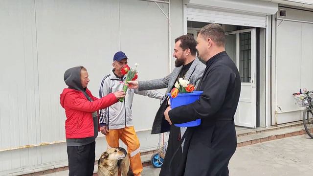 Поздравление с Днем Жен Мироносиц. Felicitare cu ocazia Duminicii Mironosițelor. 2023 смотреть онлайн