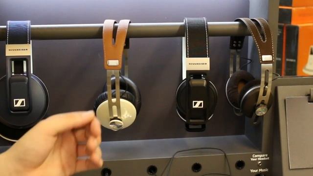 Sennheiser Momentum VS Sennheiser Urbanite Comparison Review смотреть онлайн