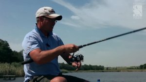 Ловля карпа фидером на очень заиленном водоеме.