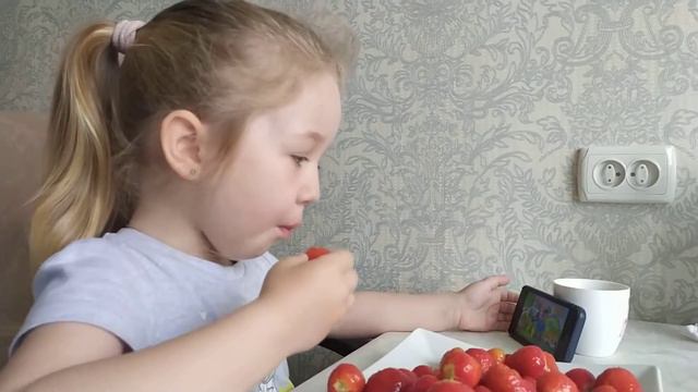 Клубничка  Птица счастья Одесса