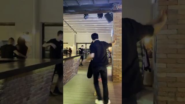 Тимур и Гульбану - Бачата в Актау смотреть онлайн