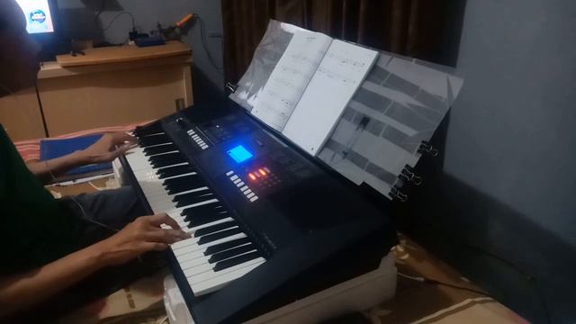 Kaulah segalanya - Broery Marantika - Yamaha PSR E423 смотреть онлайн