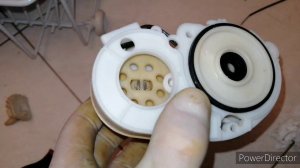 Посудомоечная машина Miele насос не выключается, протекла.