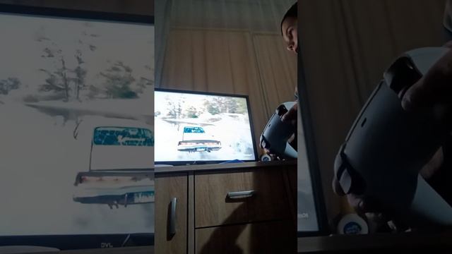 Хора ако искате си купете тази игра тясе казва игра с коли обърках се ама добре и тъй става за клип смотреть онлайн