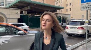 Москва, у посольства Великобритании проходит акция в поддержку послов РФ в Канаде.