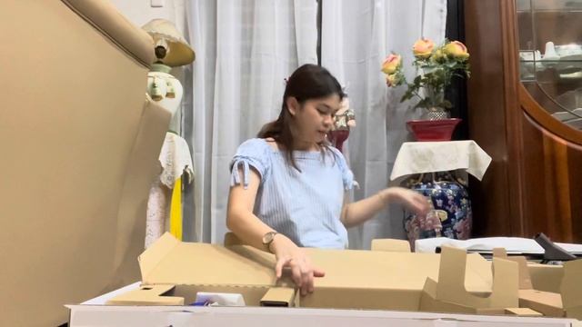 Unboxing Dyson V12 Detect Slim Fluffy