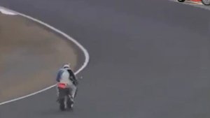 Honda VFR 750 RC36 Review