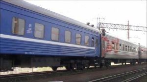 Тепловоз ТЭП70-0270 с поездом Санкт-Петербург - Калининград, станция СПб-Витебский.