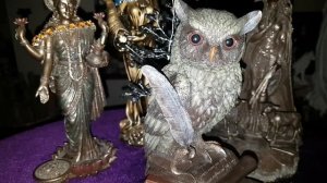 К БОГАМ ВНУТРЕННЕГО МИРА. ДЛЯ ВСЕХ. ВЕДЬМИНА ИЗБА  ИНГА ХОСРОЕВА