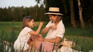 Знаки зодиака. Женщина-Близнецы - королева флирта! Изменчивая и принципиальная