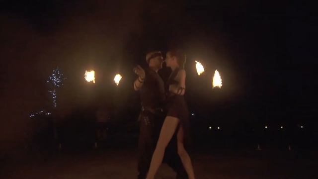 Фаер шоу на 2их и церемония предложения руки и сердца(нарезка) смотреть онлайн