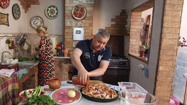 СОЧНОЕ? МЯСО в ?духовке, ?САМСА и ?САЛАТ? "МЕЗИМ"! ИФТОР с????? детьми! Воскресенье? смотреть онлайн