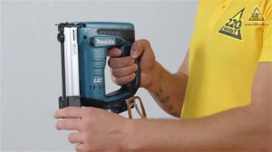 Обзор Степлер MAKITA BST221Z аккумуляторный