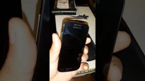 После блокировки не включается дисплей. Samsung.