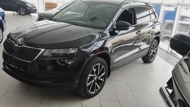 Шкода Карок 1.4 TSI комплектация Ambition 2022. Обзор автомобиля