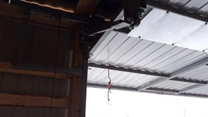 поворотно-подъёмные ворота в гараж