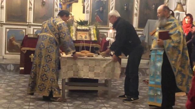 Вечерня с Богородичен Акатист- 3 статия,храм”Успение Богородично”-гр. София смотреть онлайн