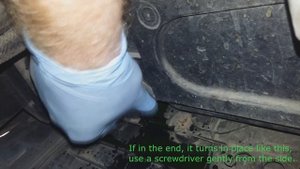 Mazda 3 Coolant Change & Drain Plug Location Мазда 3 Замена Антифриза מאזדה נוזל קירור