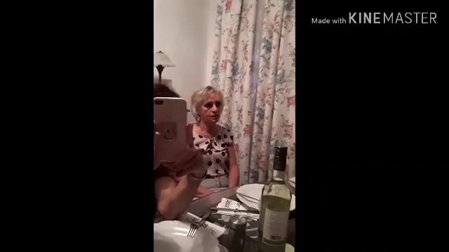 Муж подруги....написал слова и музыку....спел с женой, которой написал эту песню,и со мной ? смотреть онлайн