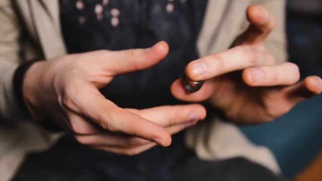 САМЫЙ ЛУЧШИЙ ФОКУС С КОЛЬЦОМ | ОБУЧЕНИЕ ФОКУСАМ смотреть онлайн