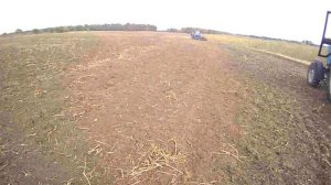 ВОТ ТАК СТАРИЧОК МТЗ 80, ДАЕТ ФОРУ НОВОМУ МТЗ 82, краткий обзорчик на дискаторы.