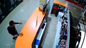 Кража телефона в Череповце