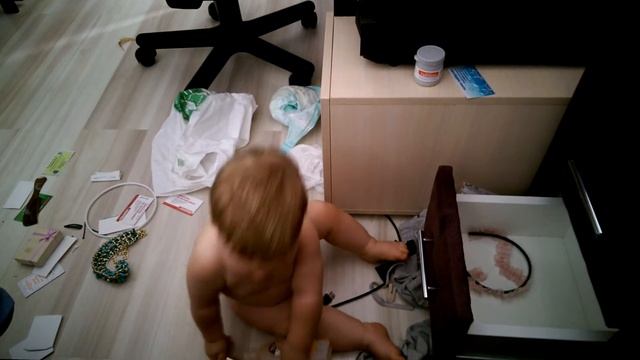 "Просто приходил Серёжка, мы проиграли с ним немножко" смотреть онлайн