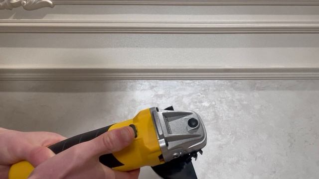 Углошлифовальная машина Kolner KAG 125/750 смотреть онлайн