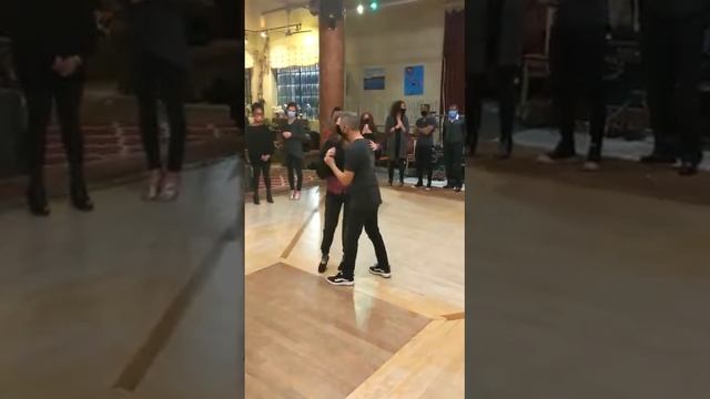 UrbanKiz / Kizomba Demo Kizomba Mpls - Gene & Ana смотреть онлайн