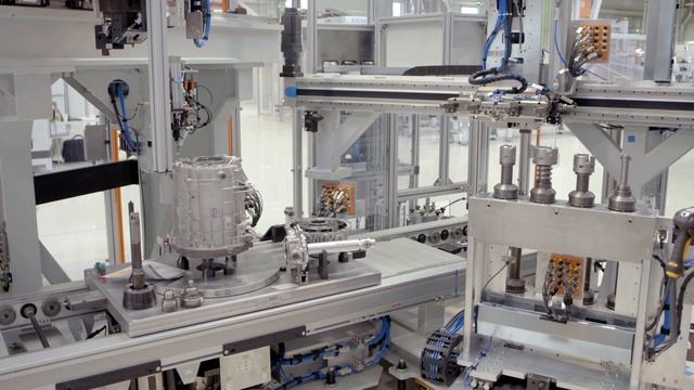Electric Engine FACTORY - HOW IT'S MADE Audi e-tron Motor