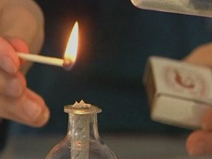 Химия. Опыты. Неорганика. Растворение аммиака в воде