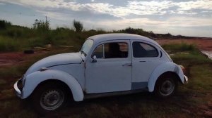 PATINANDO no BARRO COM O FUSCA!!!! STUCK CAR!