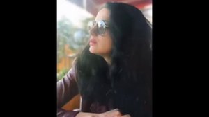 Биография Кумри Аруси замонави