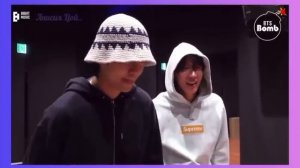 Наши парни Чон Хосок и Ким Тэхён.. Хореография Супер!!!