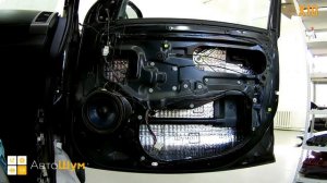 Шумоизоляция дверей Mitsubishi Outlander XL в уровне Премиум. АвтоШум.