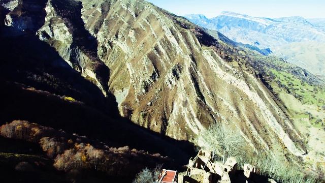 Достопримечательности Дагестана. Заброшенный аул Гамсутль.