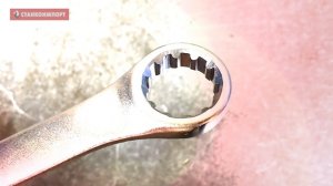 ДЕВУШКА С КЛЮЧОМ. Накидная часть рожкового ключа