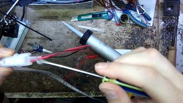 Светодиодная лента в силиконе герметизация колпачков. смотреть онлайн