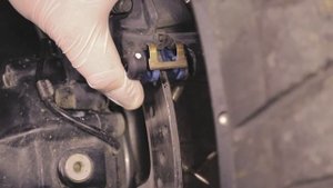 ?? [HOW TO] BMW 1200GS /1250GS REAR brake pad replacement TUTORIAL