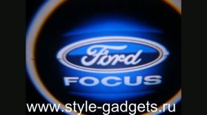Подсветка дверей с логотипом Ford.