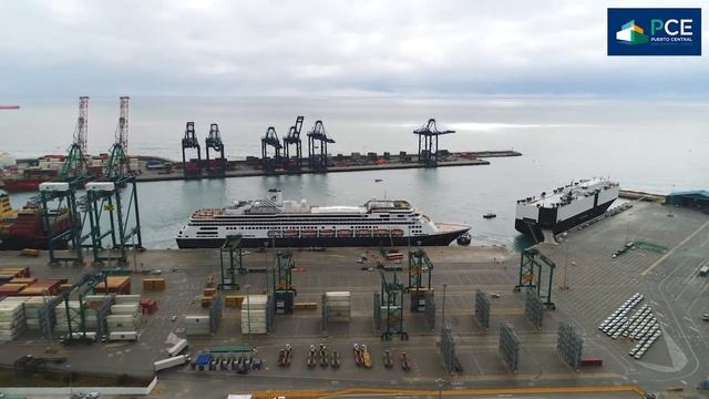 Zaandam , Puerto San Antonio, Chile смотреть онлайн