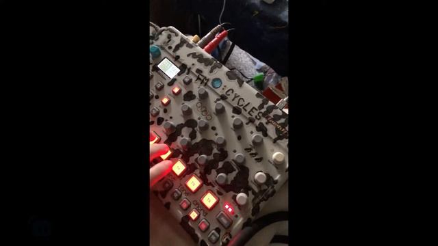 Overture1 - Elektron Model:Cycles смотреть онлайн