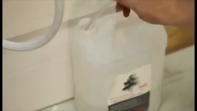 Instalación de una bomba de fragancia de un generador de vapor Harvia. смотреть онлайн