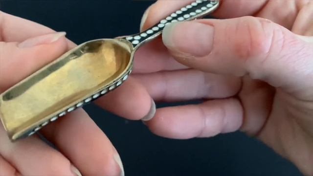 Русское серебро в эмалях. Антиквариат. смотреть онлайн