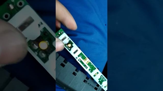 Ремонт кнопки стеклоподъемника Опель Омега B Omega B смотреть онлайн