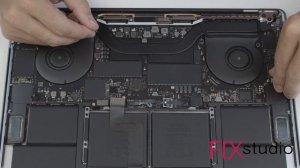 Macbook Pro 15 A1990 -  disassemble [4K]
