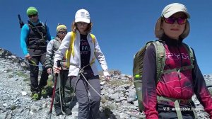 На горе Олимп с детьми / Kids group at Mt Olympus